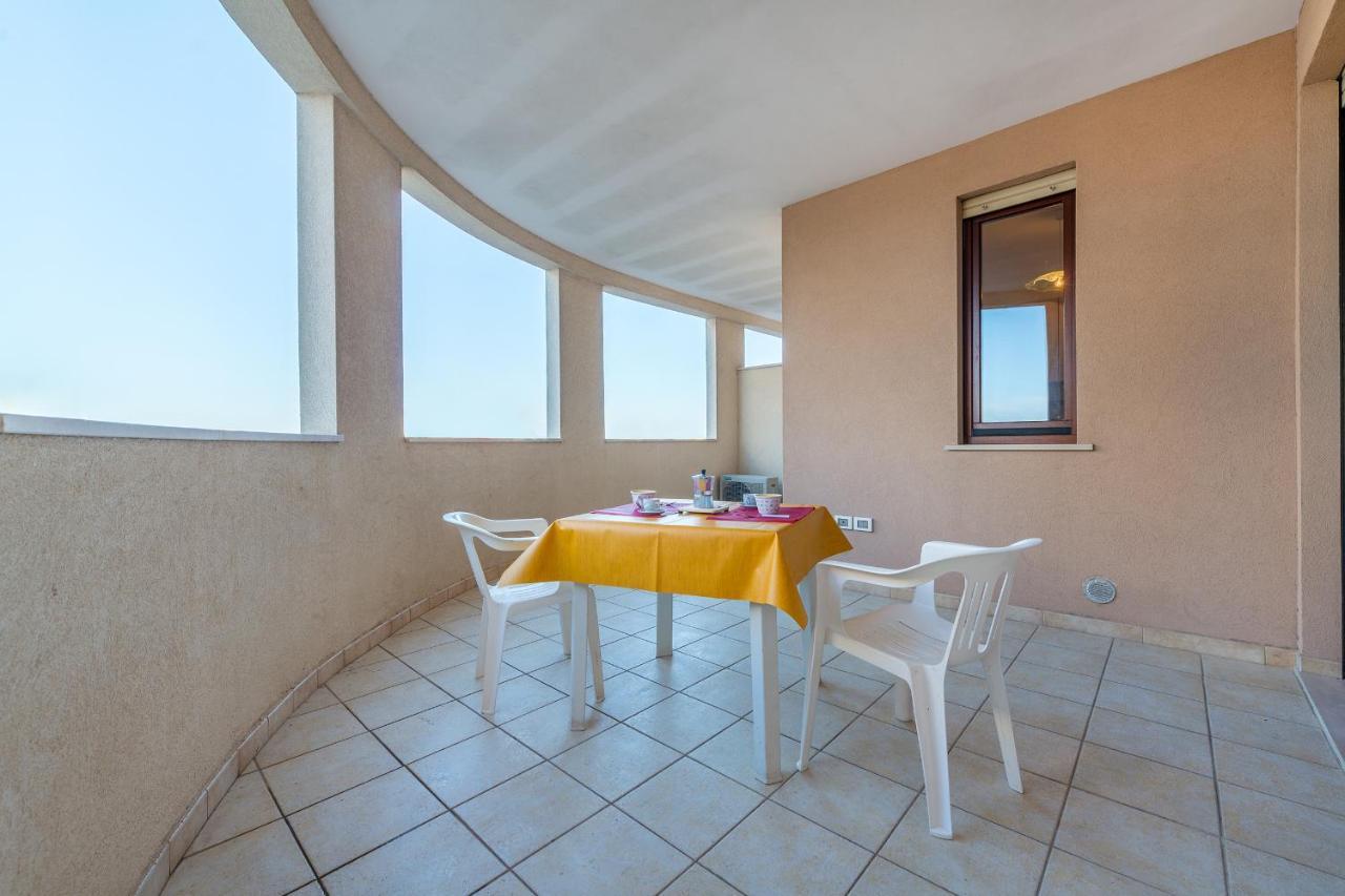 Goodstay Archimede Apartment Лечче Экстерьер фото